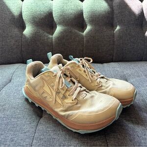 Altra Lone Peak 7 Trail Running Shoe